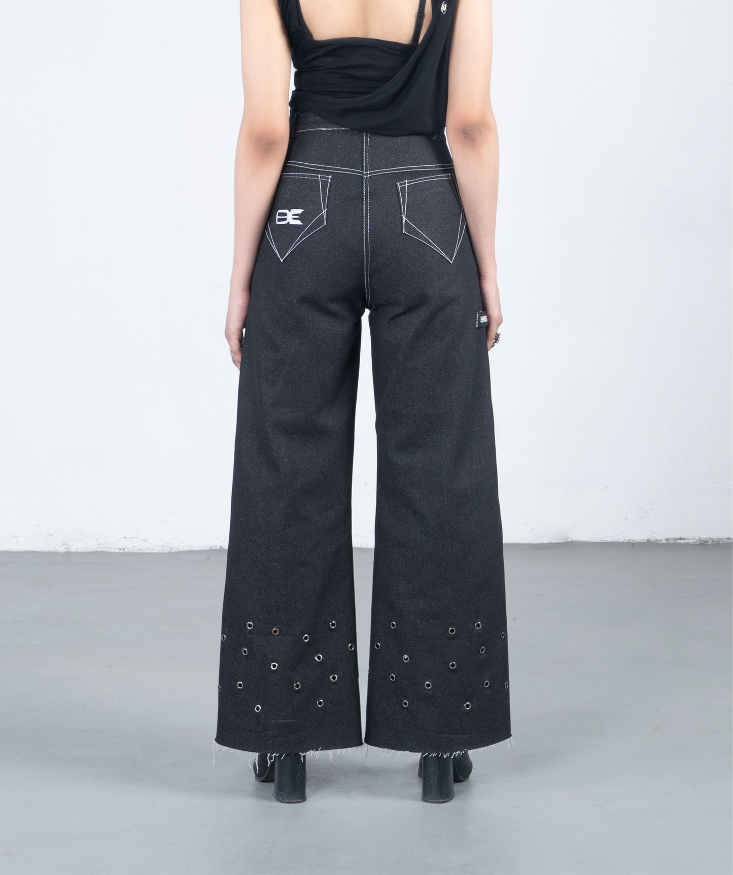Rivet Jeans
