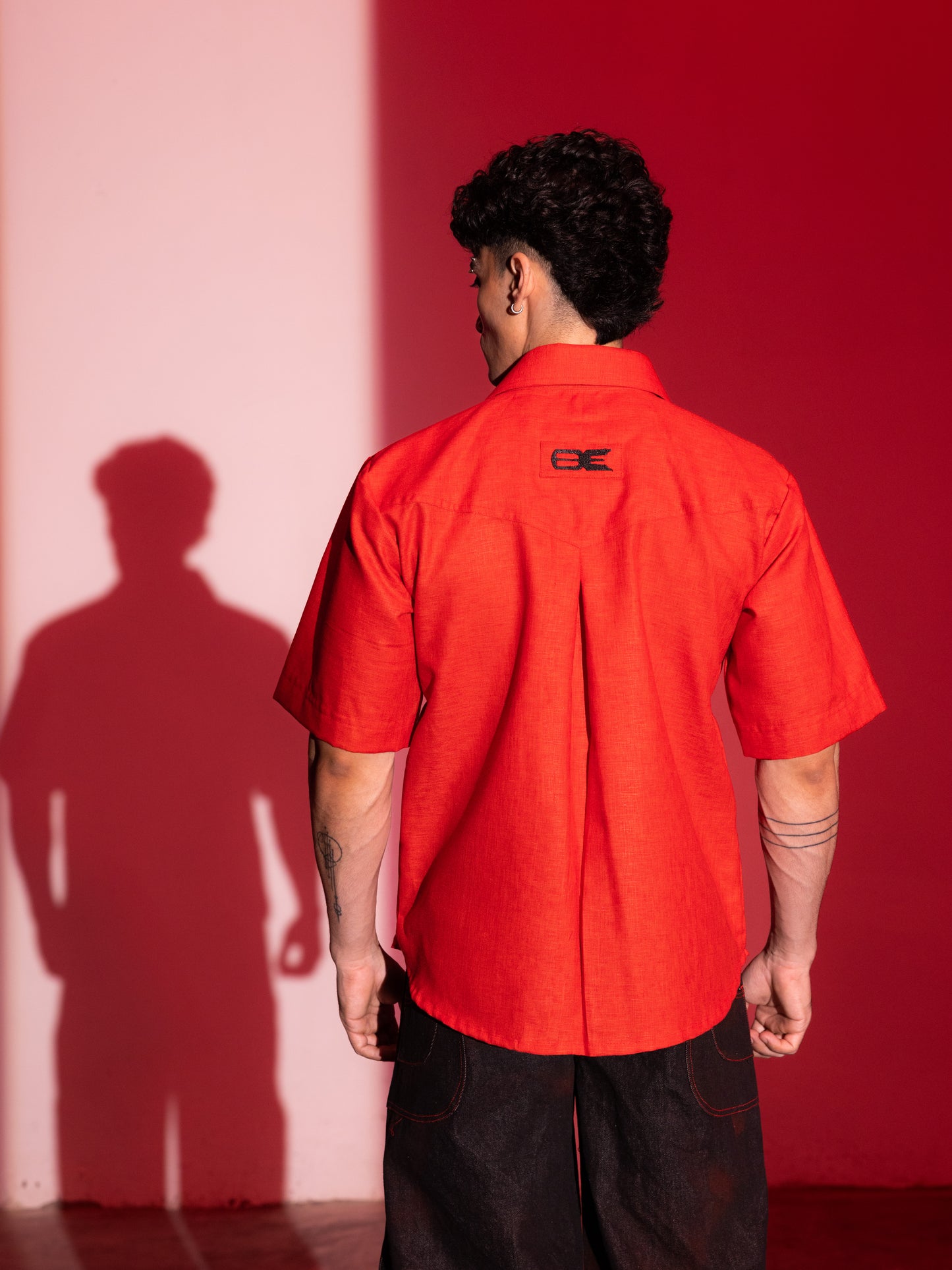 Camisa de lino con cuello desmontable - Roja
