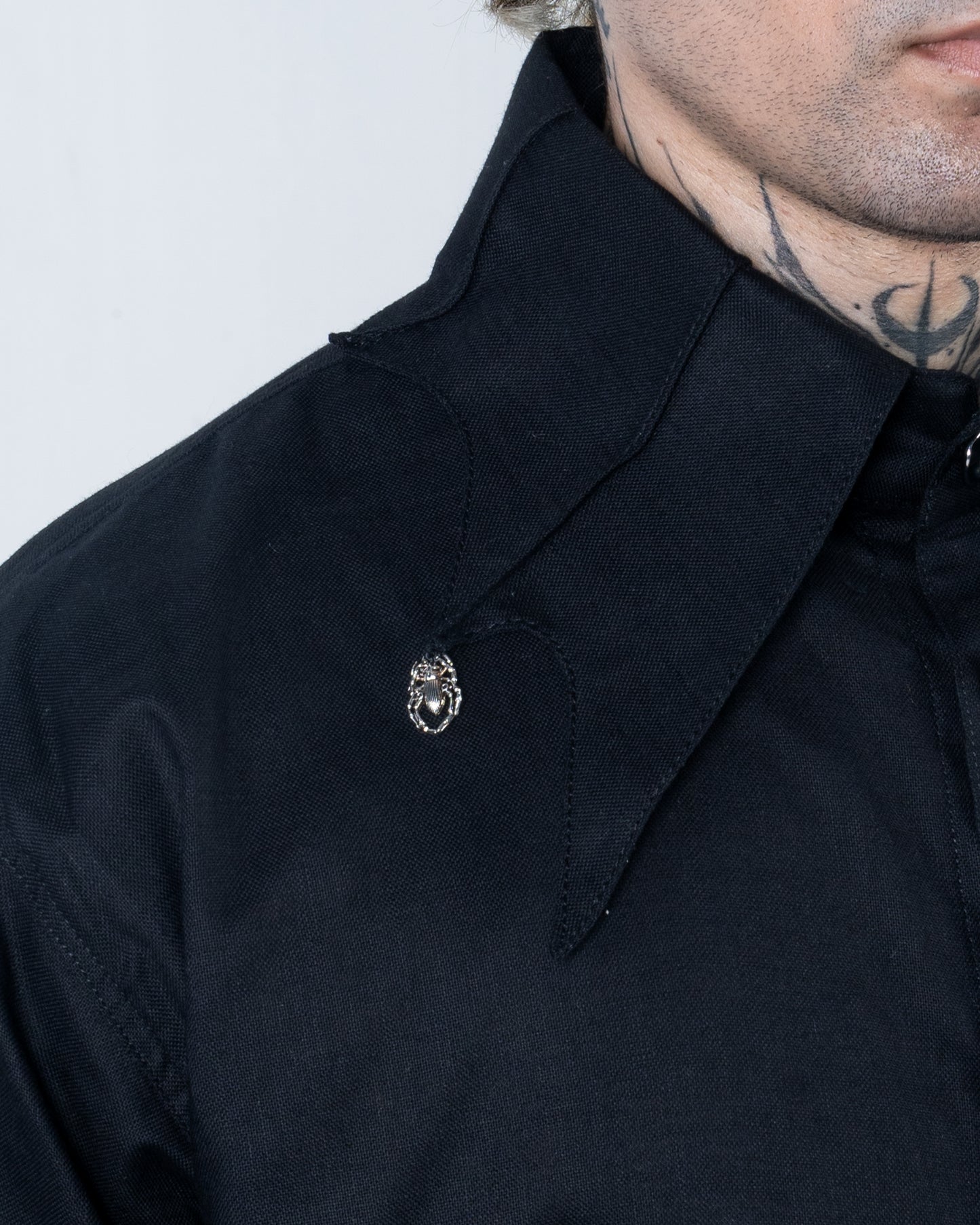 Spider Web Collar Shirt