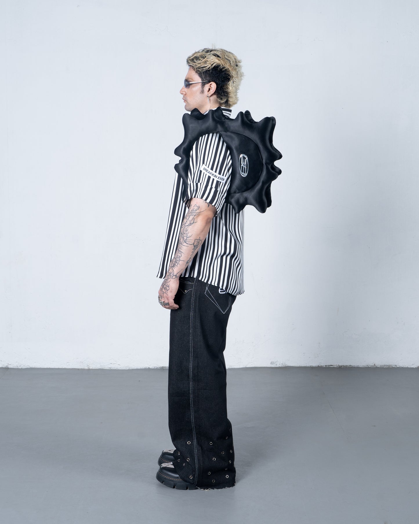 Waves Puffer Bag