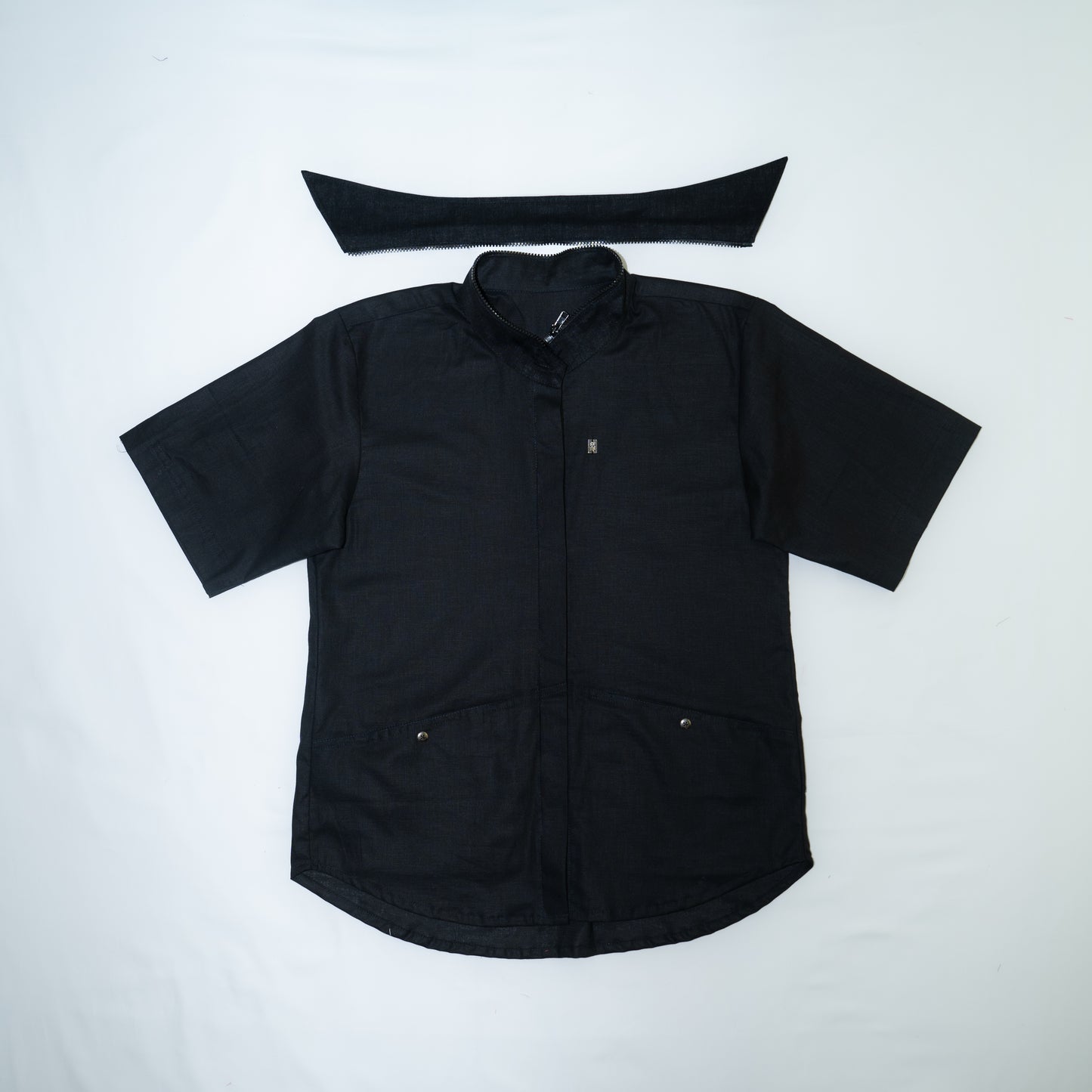 Linen Shirt with Removable Collar - Black