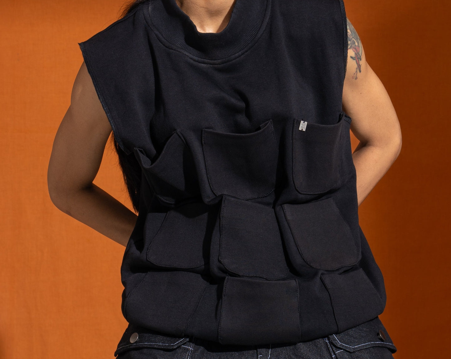 Swest: The model is wearing size S.