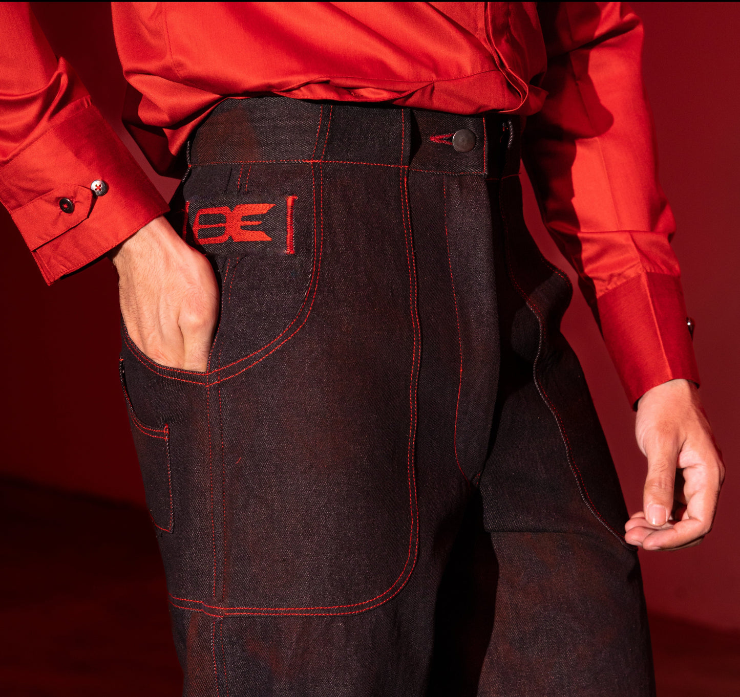 Pantalones cortos vaqueros rojos