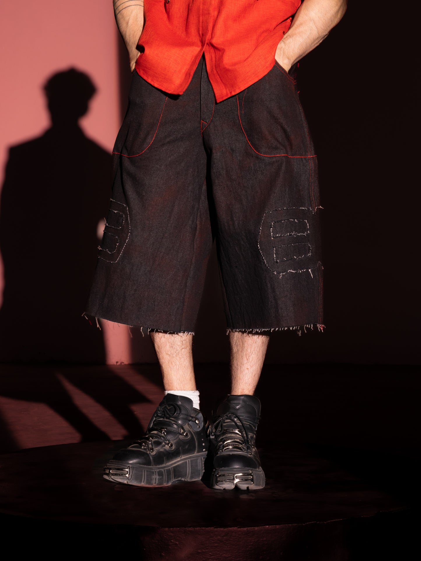Pantalones cortos vaqueros rojos