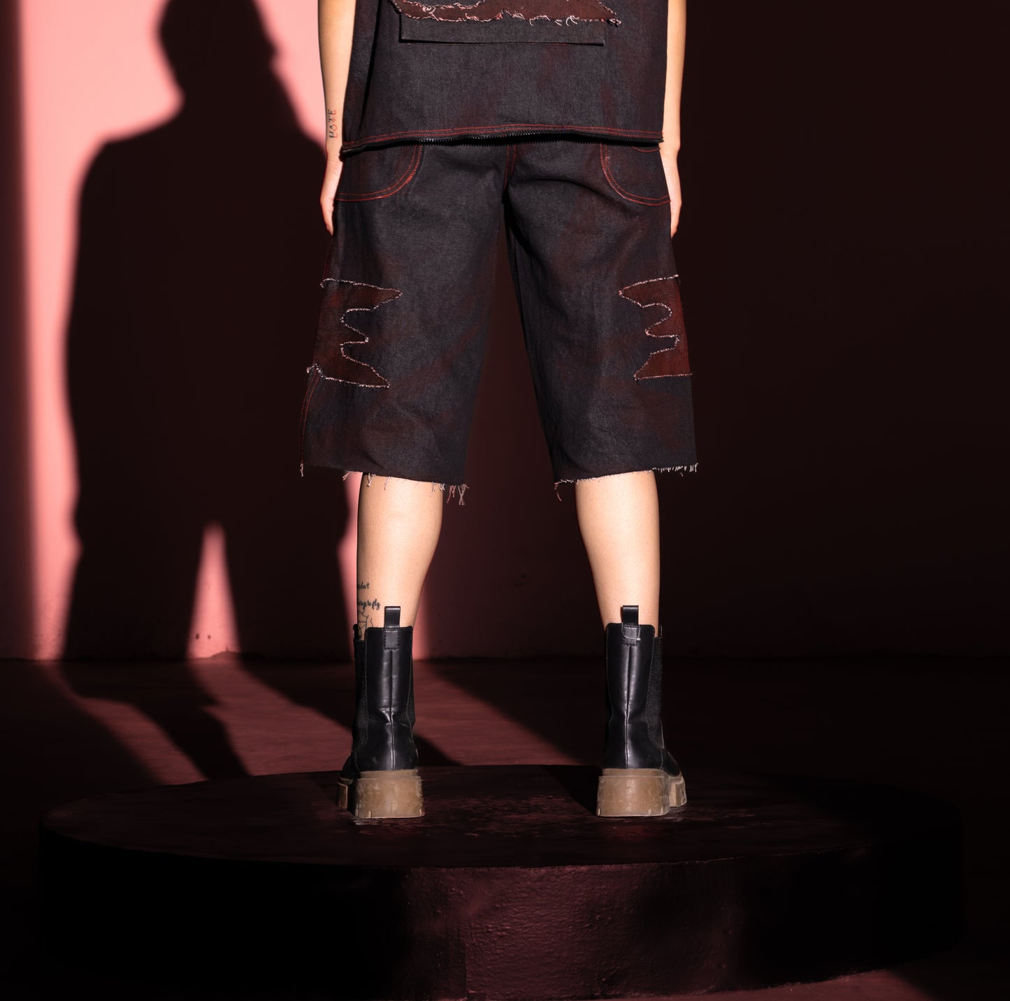 Pantalones cortos vaqueros rojos
