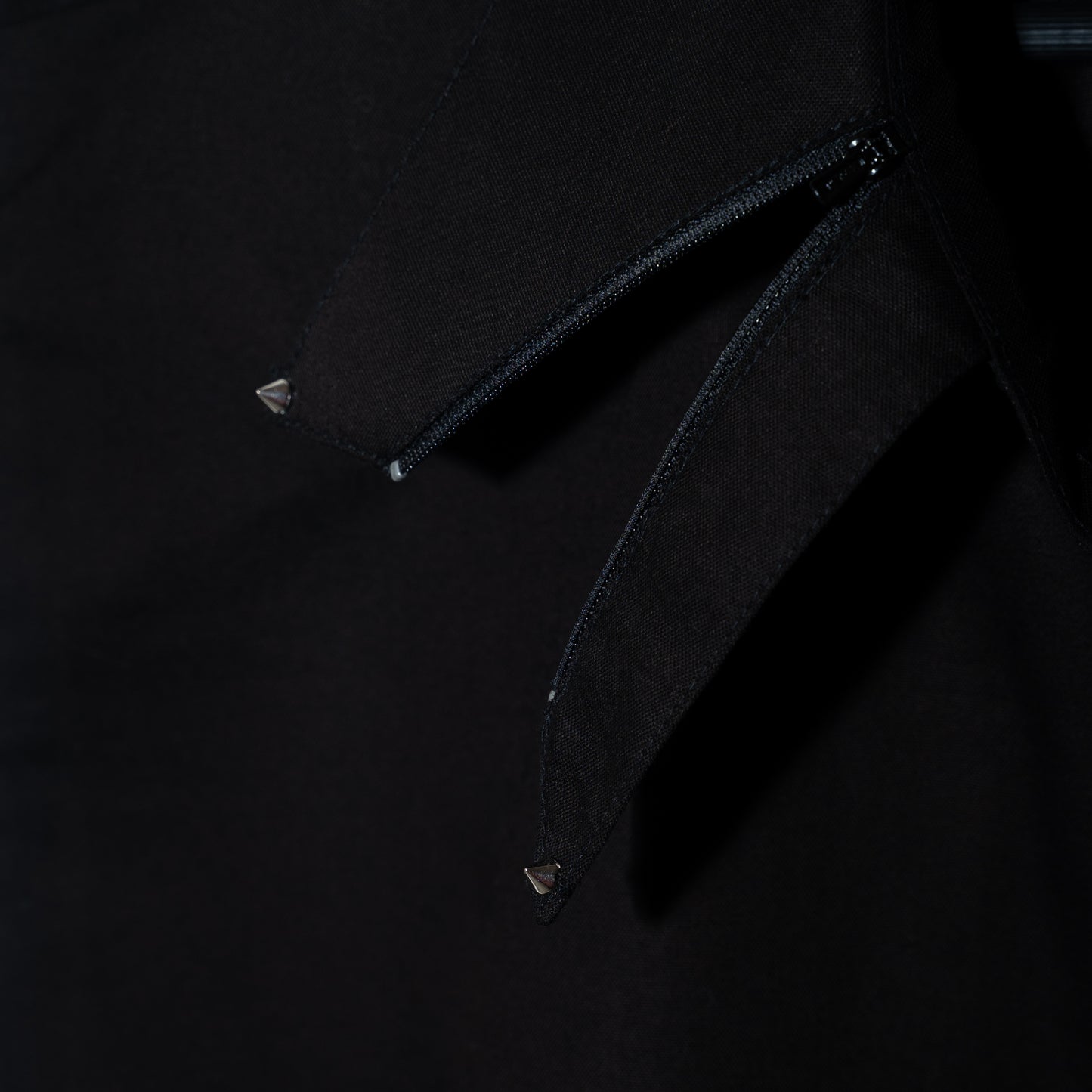 Linen Cut Sleeves - Black