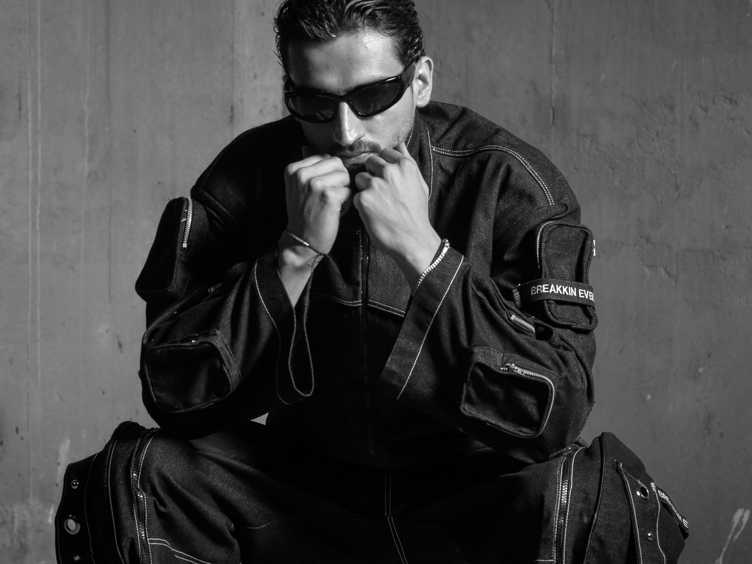 Load video: OBSIDIAN 2025